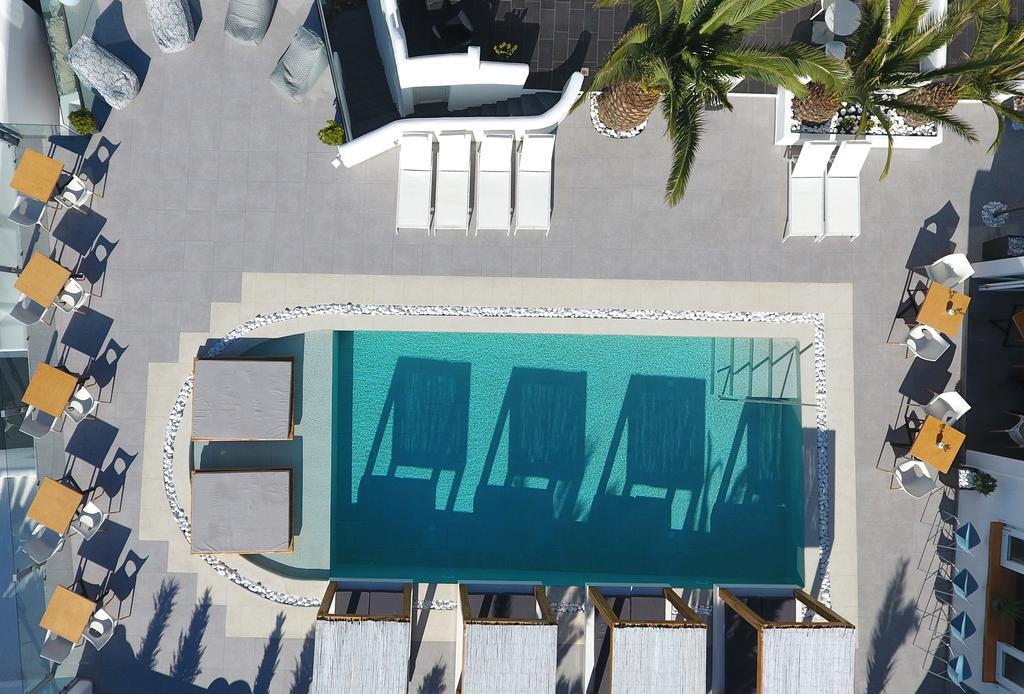 Callia Retreat Suites - Adults Only Fira (Santorini) Exterior foto